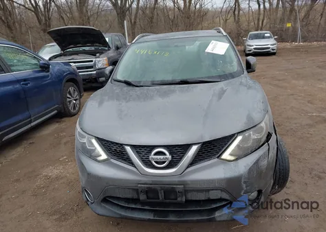 2017 Nissan Rogue Sport Sl из США, поврежденный, VIN JN1BJ1CR1HW107513